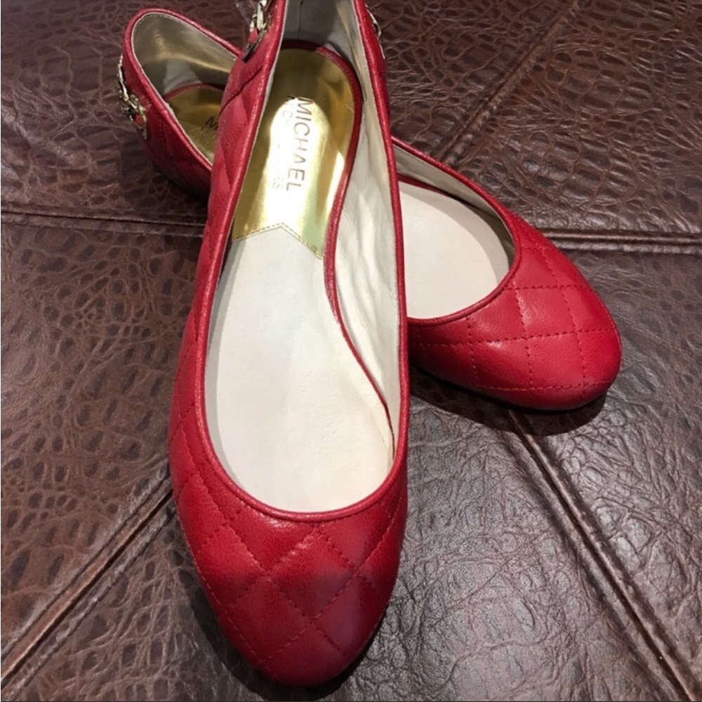 Michael KORS RAMSEY LOGO CHAIN QUILTED RED BLACK BALLET FLATS
